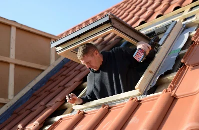 Pose de fenêtres de toit Velux à Cézac